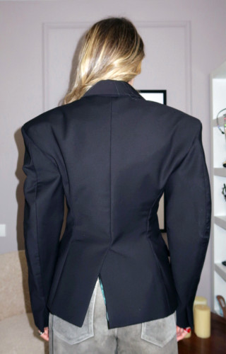 Waist shaped blazer